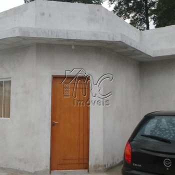 Casa em Araçoiaba da Serra, bairro Centro