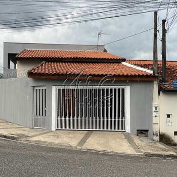 Casa em Sorocaba, bairro Jardim Wanel Ville V
