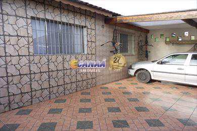 Casa, código 4998 em Mongaguá, bairro Agenor de Campos