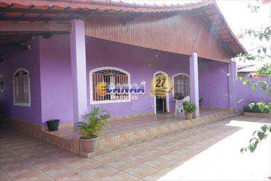 Casa, código 4910 em Mongaguá, bairro Agenor de Campos