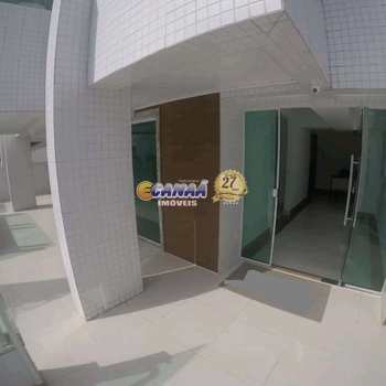 Apartamento em Praia Grande, bairro Guilhermina
