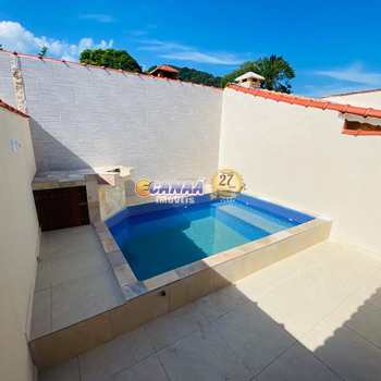 Casa em Mongaguá, bairro Pedreira