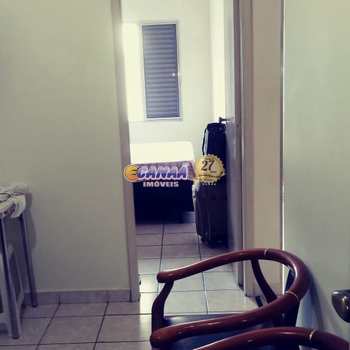 Apartamento em Praia Grande, bairro Mirim