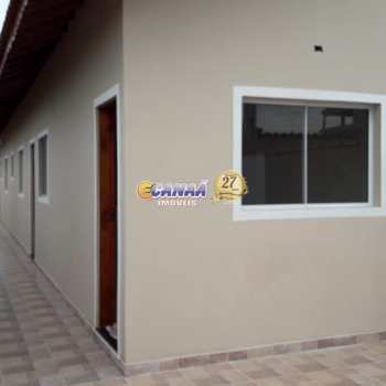 Casa em Mongaguá, bairro Jussara