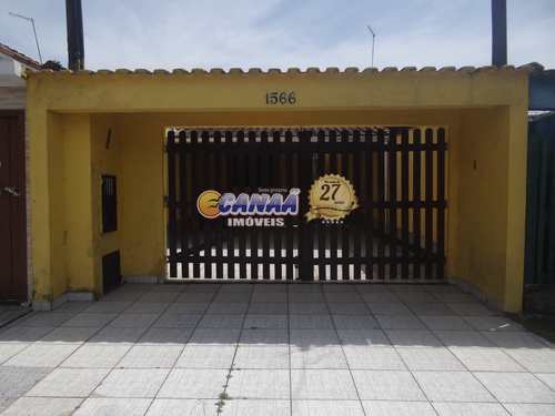 Casa, código 7792 em Mongaguá, bairro Itaguaí