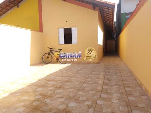 Casa, código 8039 em Mongaguá, bairro Balneário Itaguai