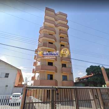 Apartamento em Mongaguá, bairro Itaguaí