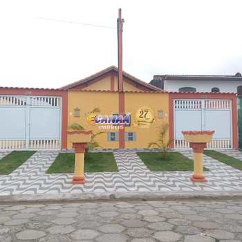 Casa em Mongaguá, bairro Balneário Itaguai