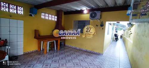 Casa, código 8415 em Mongaguá, bairro Agenor de Campos