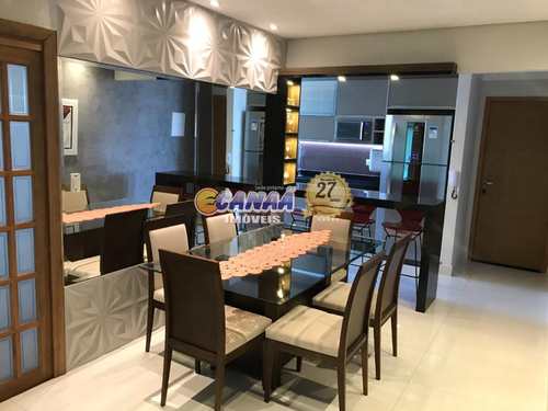 Apartamento, código 8485 em Mongaguá, bairro Centro