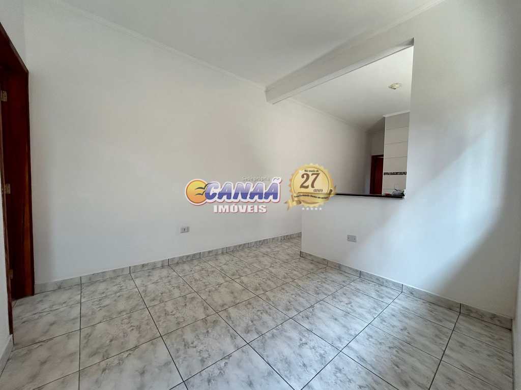 Casa em Mongaguá, no bairro Balneário América