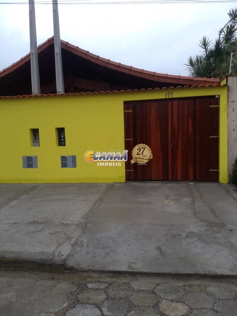 Casa em Mongaguá, no bairro Jussara