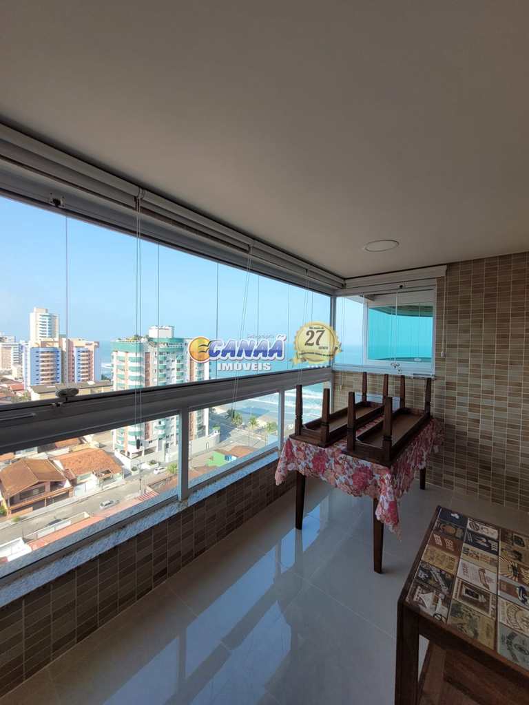 Apartamento em Mongaguá, no bairro Jardim Aguapeu