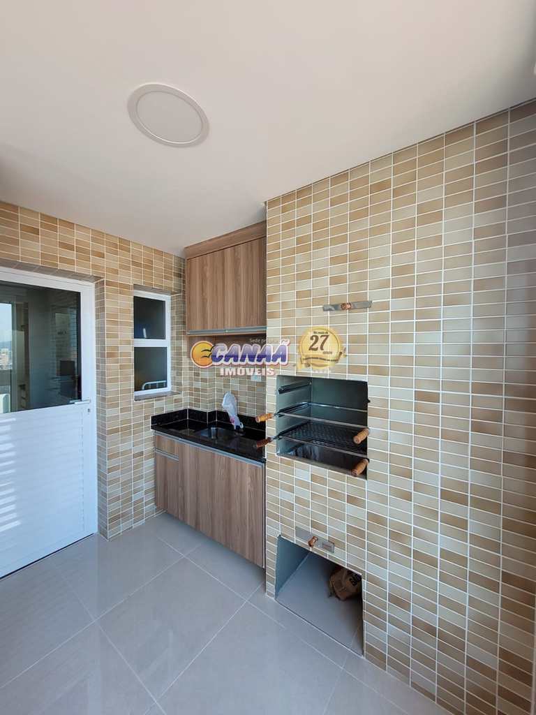 Apartamento em Mongaguá, no bairro Jardim Aguapeu