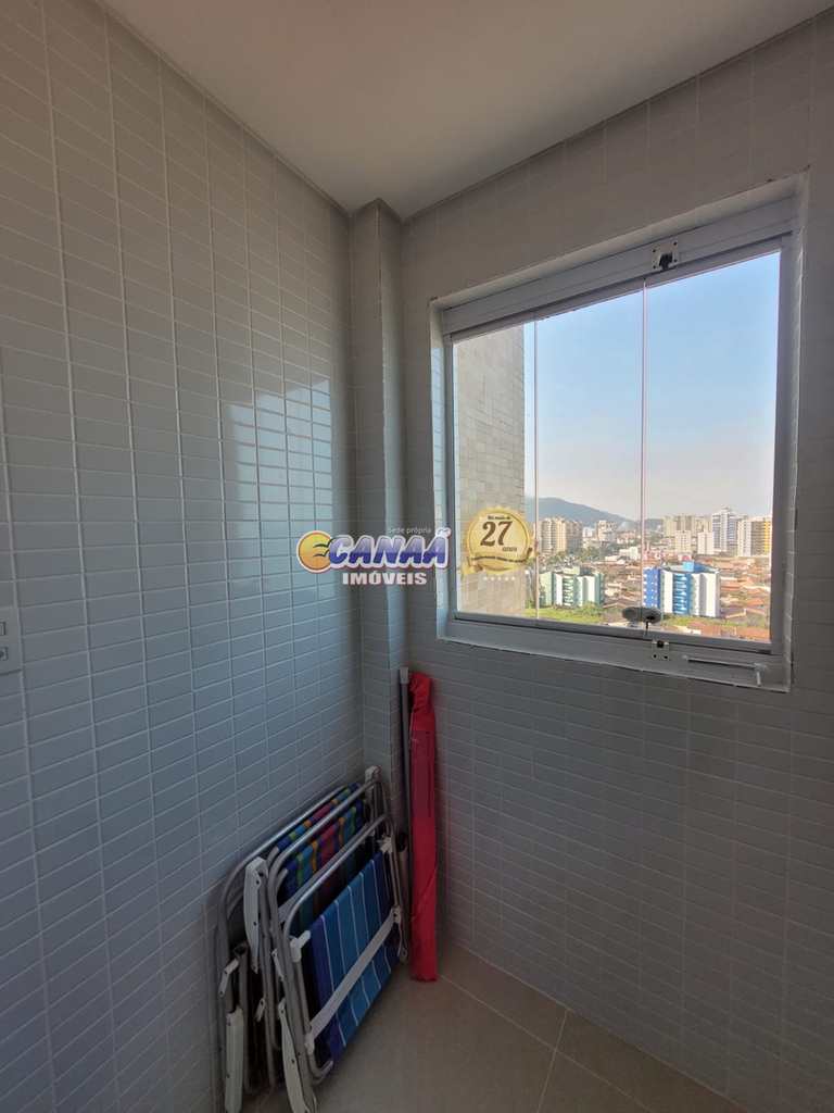 Apartamento em Mongaguá, no bairro Jardim Aguapeu