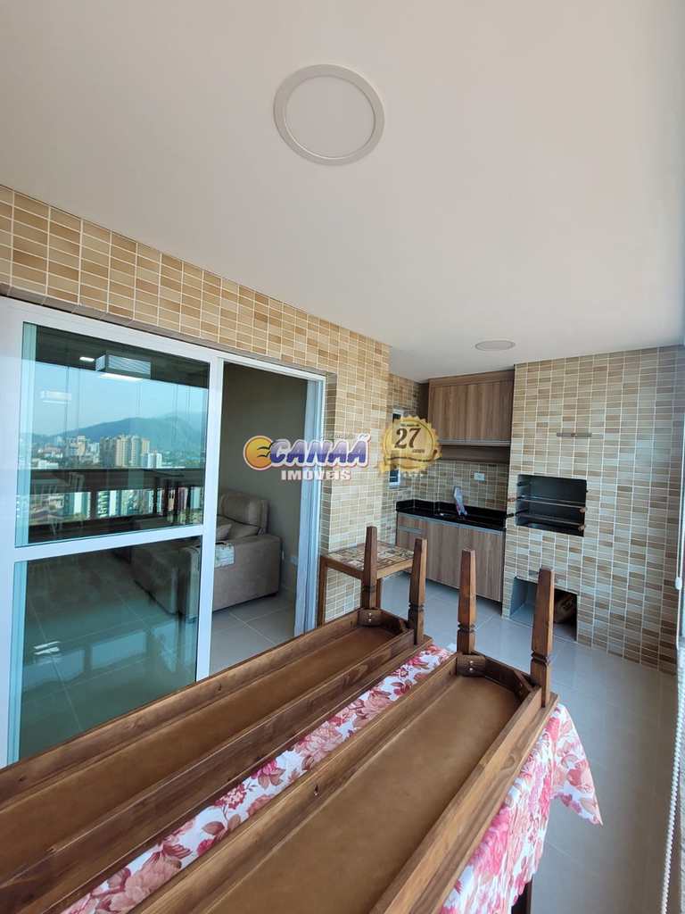 Apartamento em Mongaguá, no bairro Jardim Aguapeu