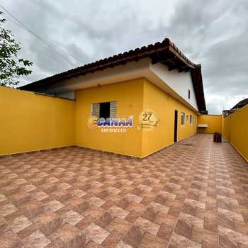 Casa em Mongaguá, bairro Balneário Plataforma I
