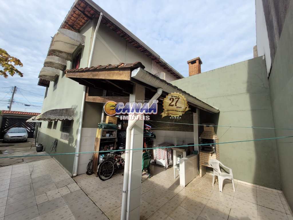 Sobrado em Mongaguá, no bairro Agenor de Campos