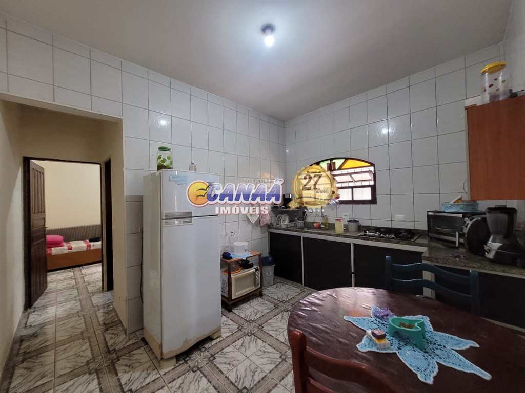 Sobrado em Mongaguá, no bairro Agenor de Campos