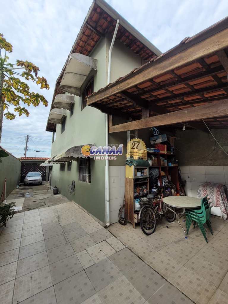 Sobrado em Mongaguá, no bairro Agenor de Campos