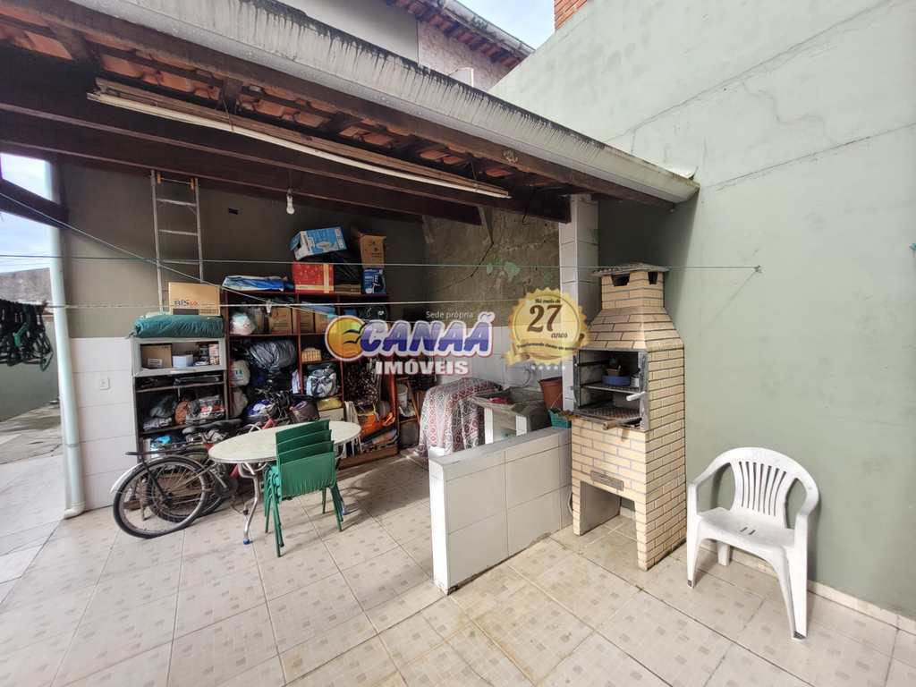 Sobrado em Mongaguá, no bairro Agenor de Campos