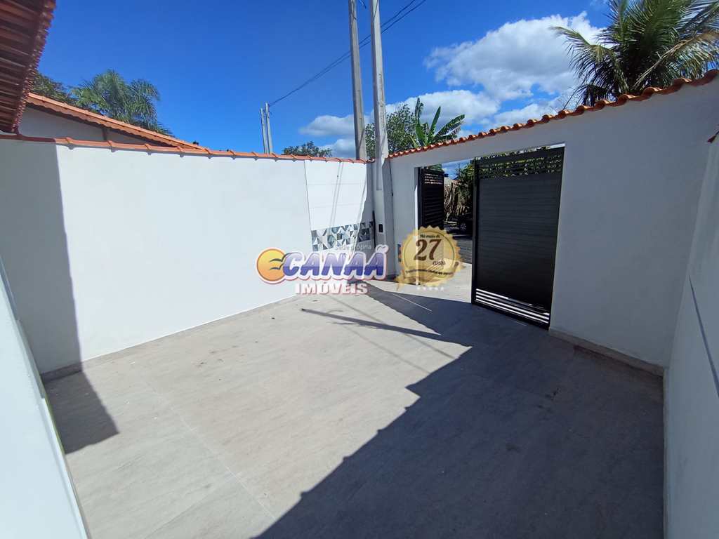 Casa em Itanhaém, no bairro Campos Elíseos