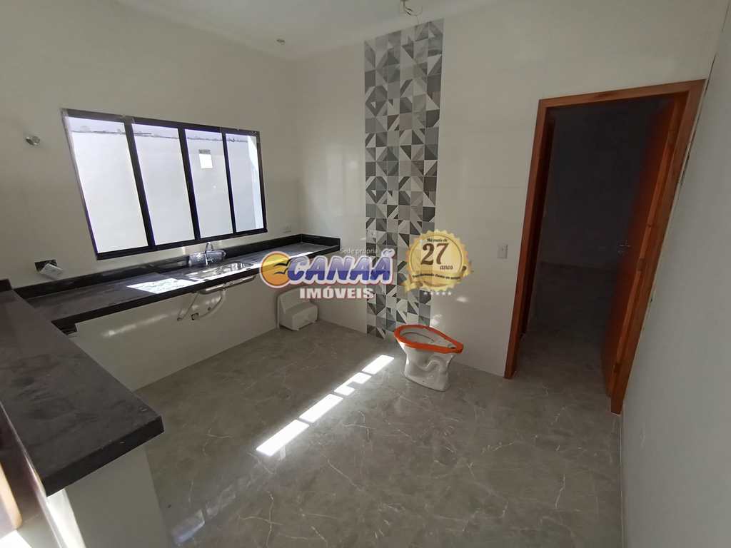 Casa em Itanhaém, no bairro Campos Elíseos