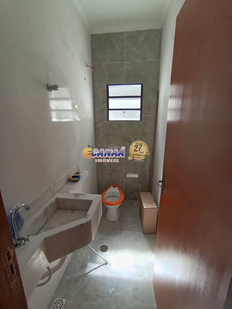 Casa em Itanhaém, no bairro Campos Elíseos