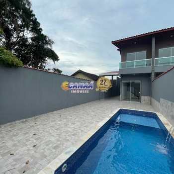 Sobrado em Mongaguá, bairro Jardim Marabá