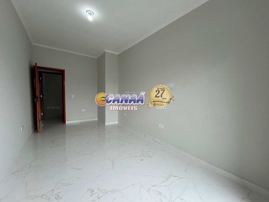 Sobrado em Mongaguá, no bairro Jardim Marabá