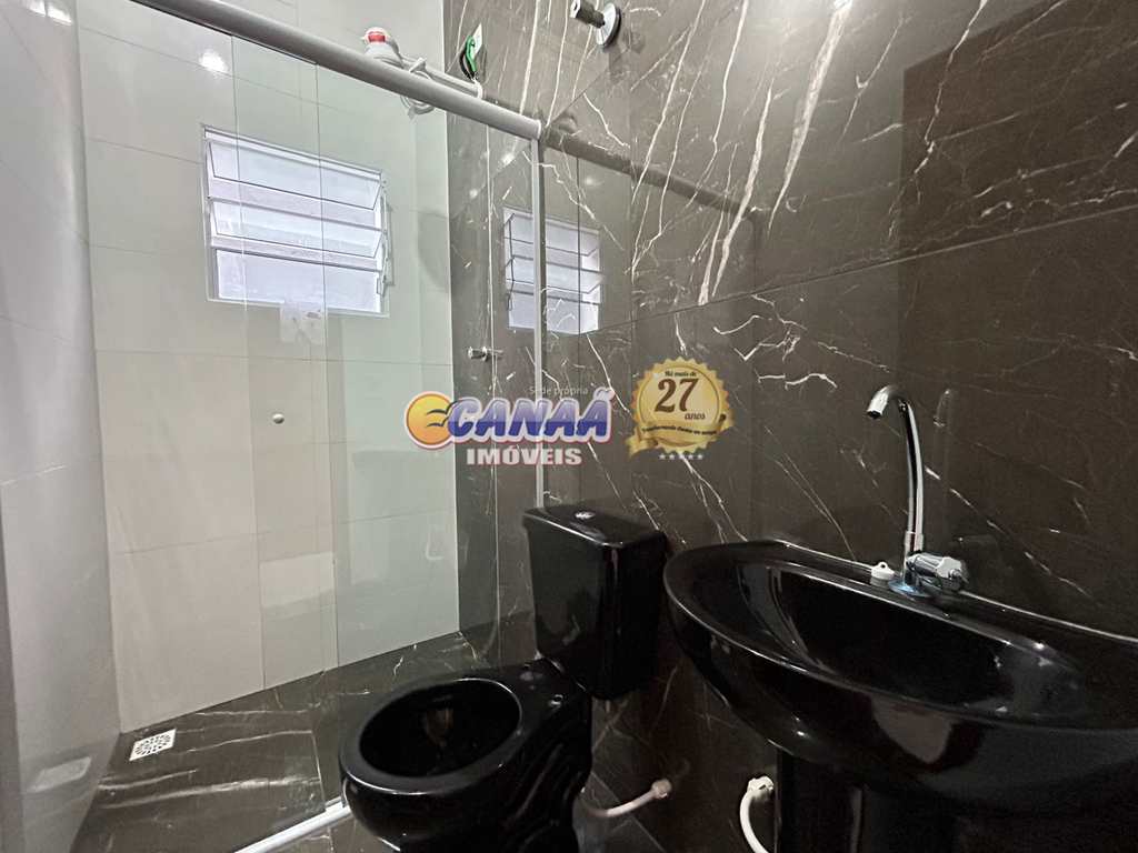 Sobrado em Mongaguá, no bairro Jardim Marabá