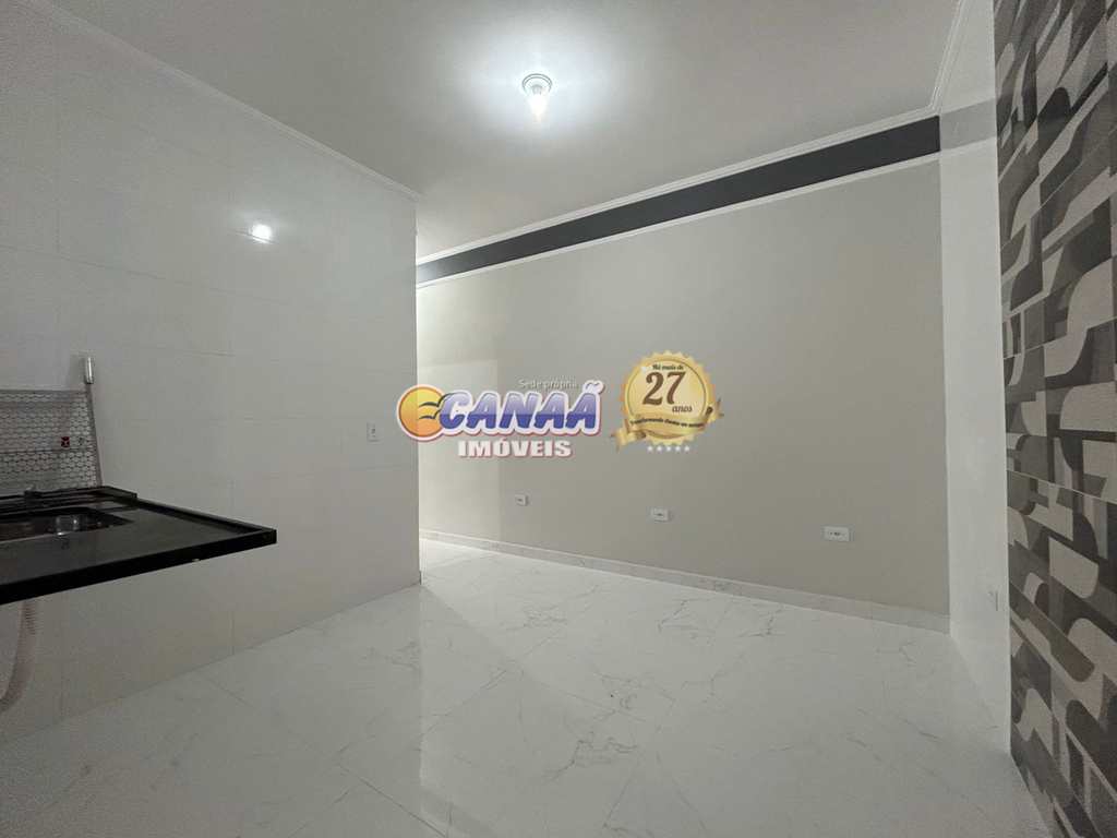 Sobrado em Mongaguá, no bairro Jardim Marabá
