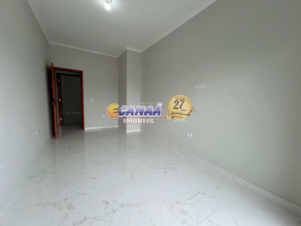Sobrado em Mongaguá, no bairro Jardim Marabá