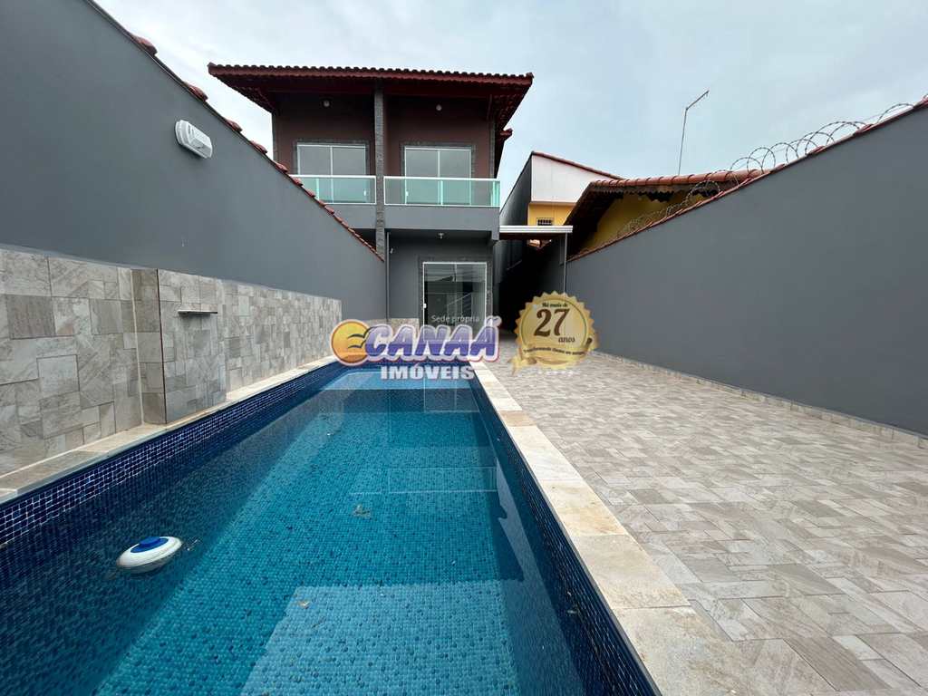 Sobrado em Mongaguá, no bairro Jardim Marabá
