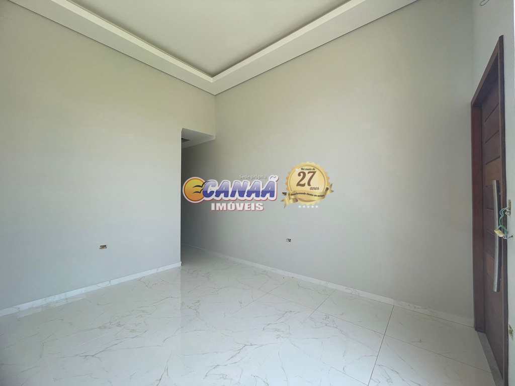 Casa em Mongaguá, no bairro Santa Eugênia