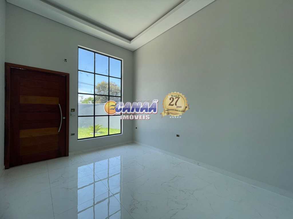 Casa em Mongaguá, no bairro Santa Eugênia
