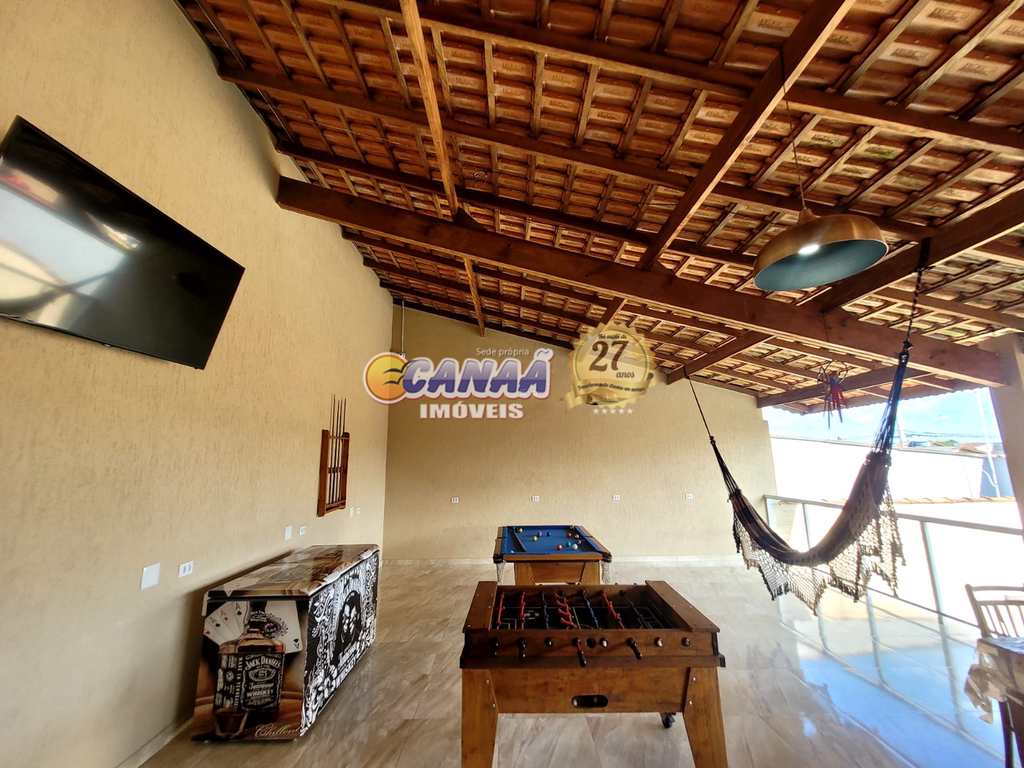 Casa em Itanhaém, no bairro Vila Loty I