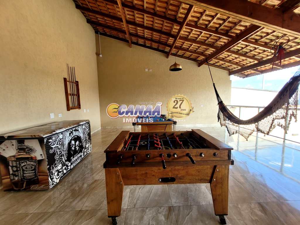 Casa em Itanhaém, no bairro Vila Loty I