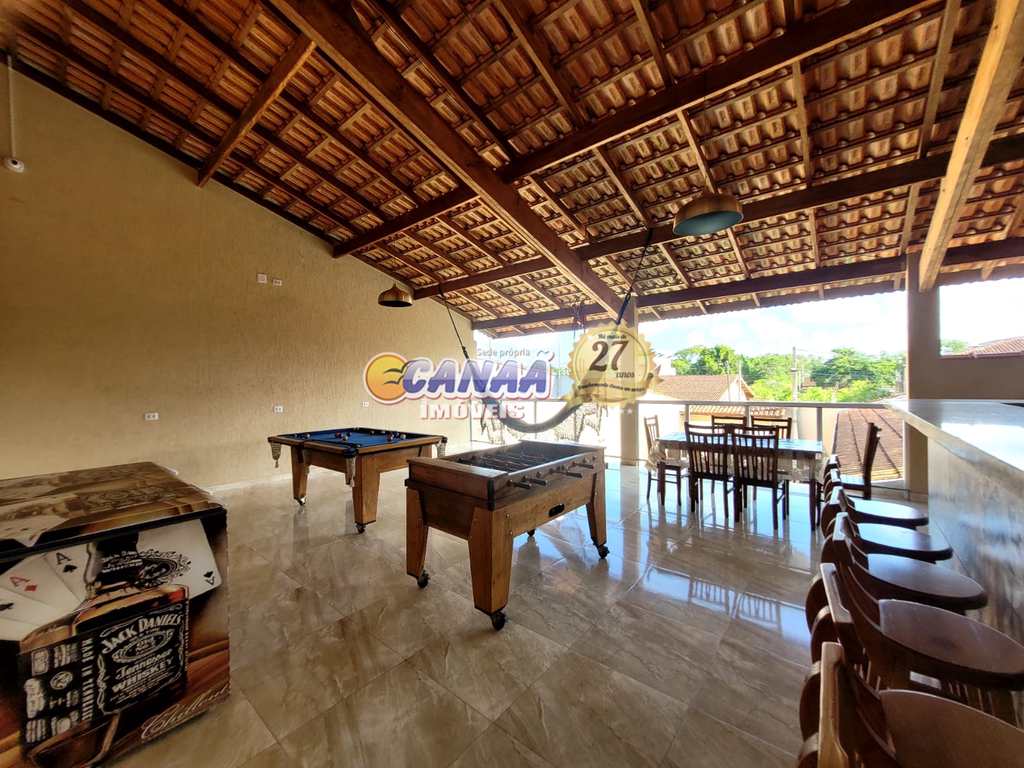 Casa em Itanhaém, no bairro Vila Loty I