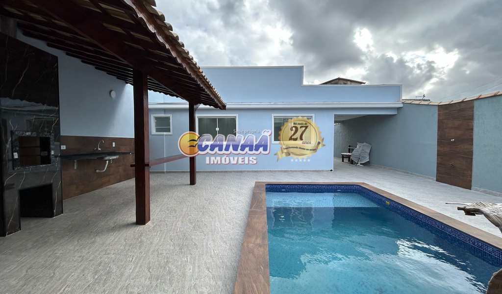 Casa em Mongaguá, bairro Santa Eugênia
