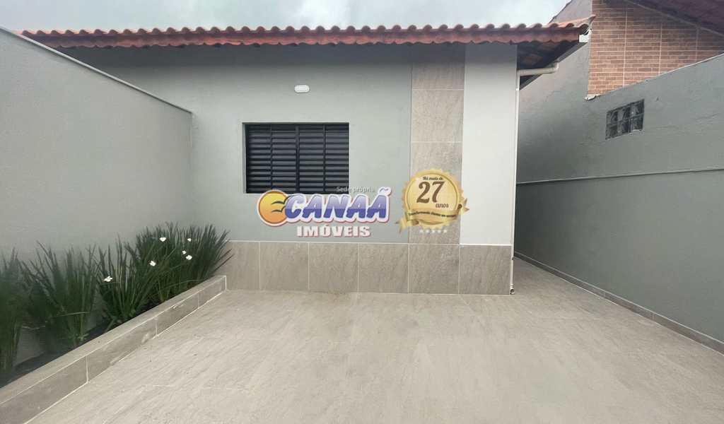 Casa em Mongaguá, bairro Balneário Flórida Mirim