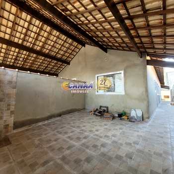 Casa em Mongaguá, bairro Balneário Regina Maria