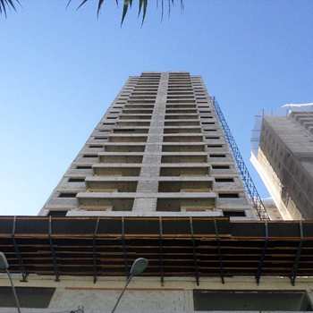 Flat em Praia Grande, bairro Boqueirão