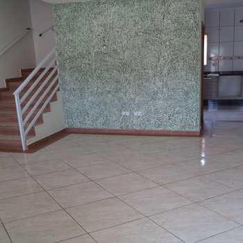 Sobrado em Praia Grande, bairro Princesa