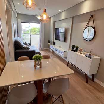 Apartamento em Santos, bairro Embaré