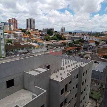 Apartamento em São Paulo, bairro Vila Carmosina