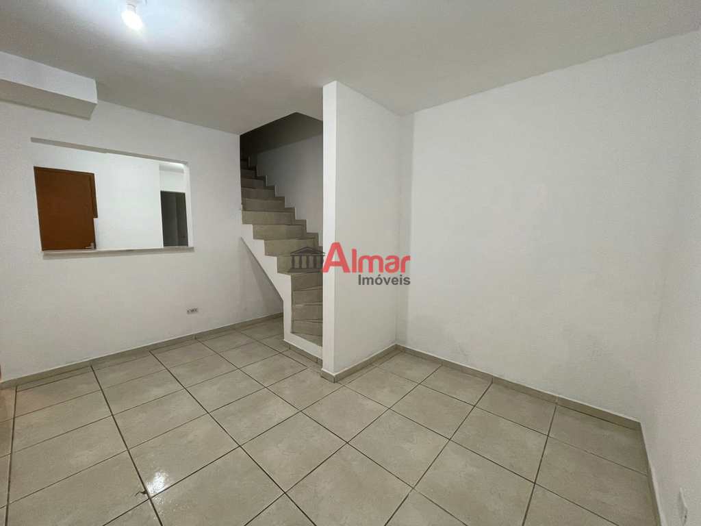 Casa de Condomínio em São Paulo, no bairro Itaquera