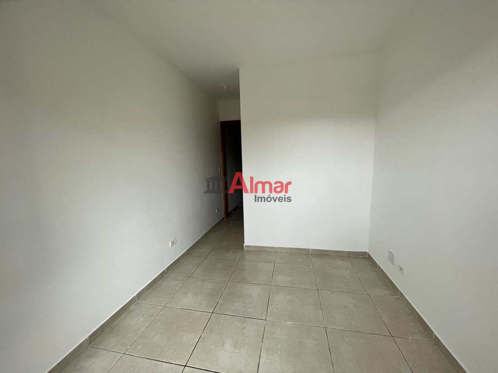 Casa de Condomínio em São Paulo, no bairro Itaquera