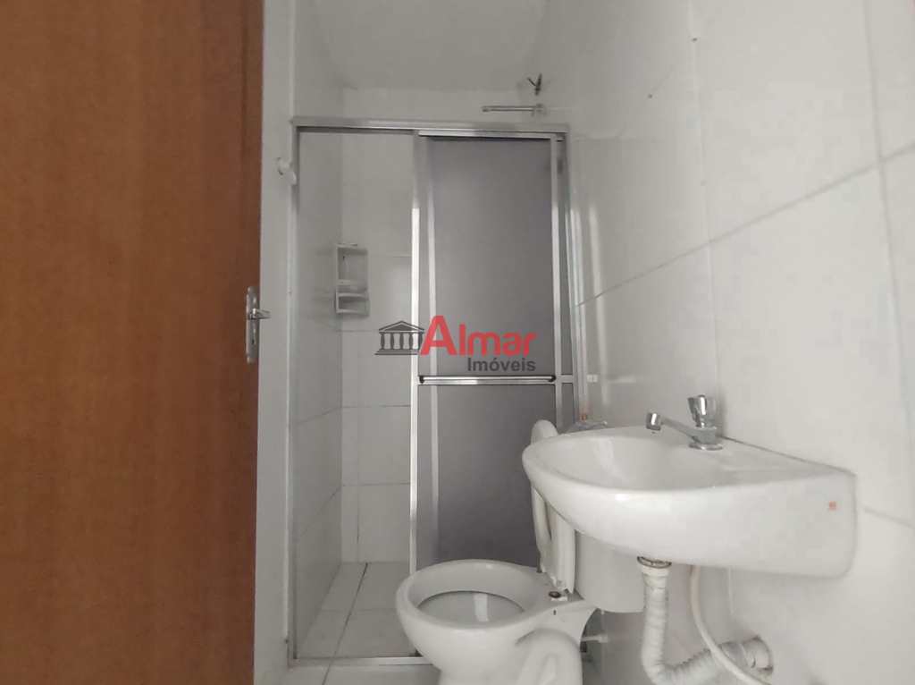 Casa de Condomínio em São Paulo, no bairro Itaquera