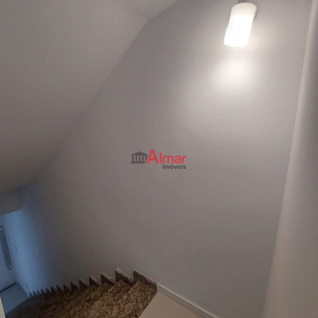 Sobrado de Condomínio em São Paulo, no bairro Itaquera